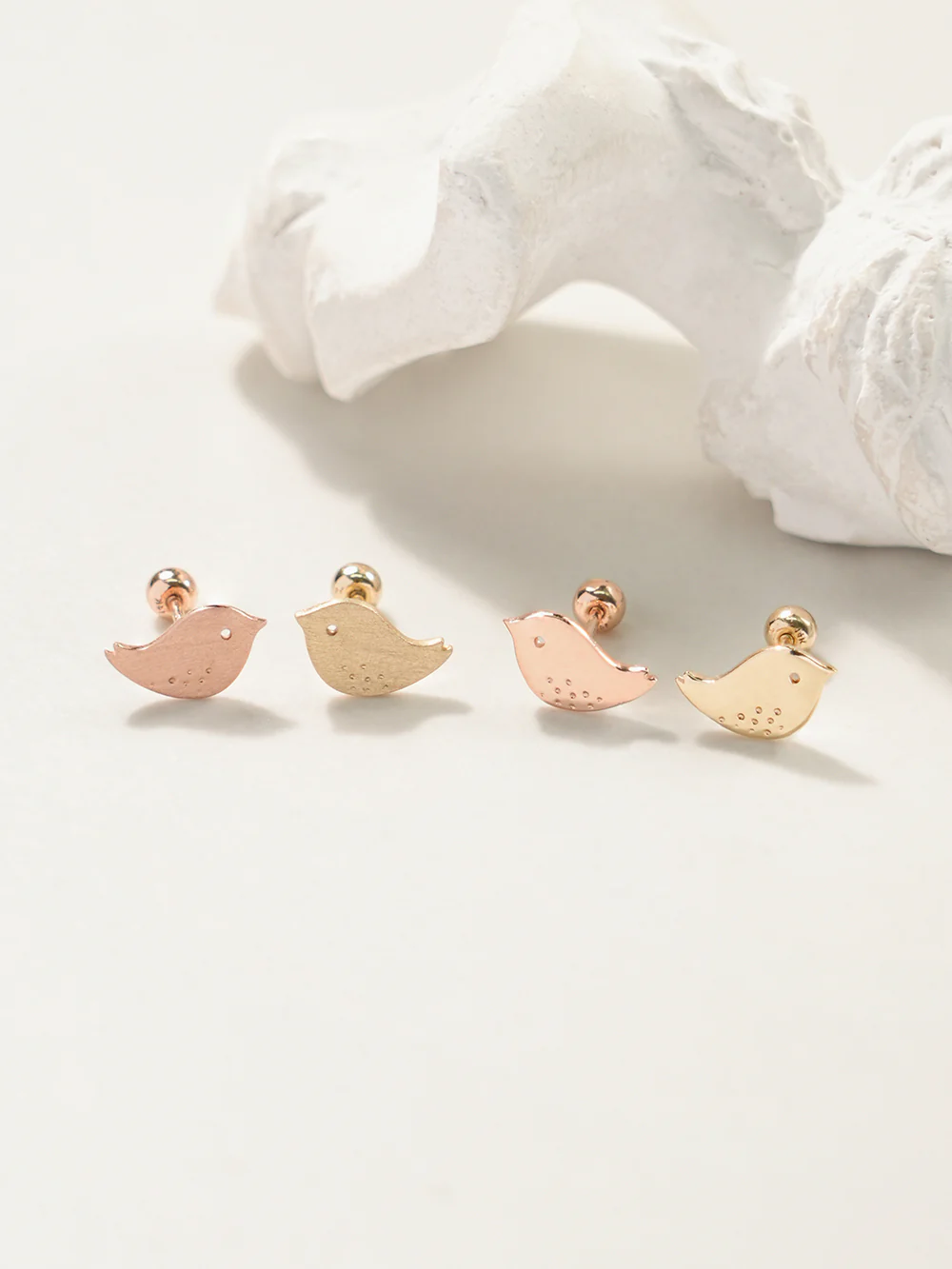 14K Gold Cutie Bird Cartilage Earring 20G18G16G
