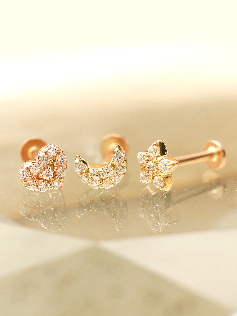 14K Gold CZ Volume Moon, Star, Heart Internally Threaded Labret Piercing 18G16G - Image 11