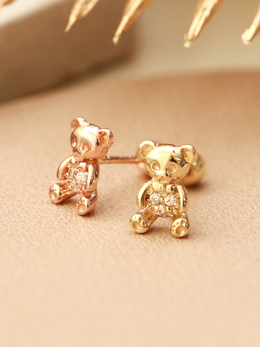 14K Gold CZ Ribbon Bear Cartilage Earring 20G18G16G - Image 8