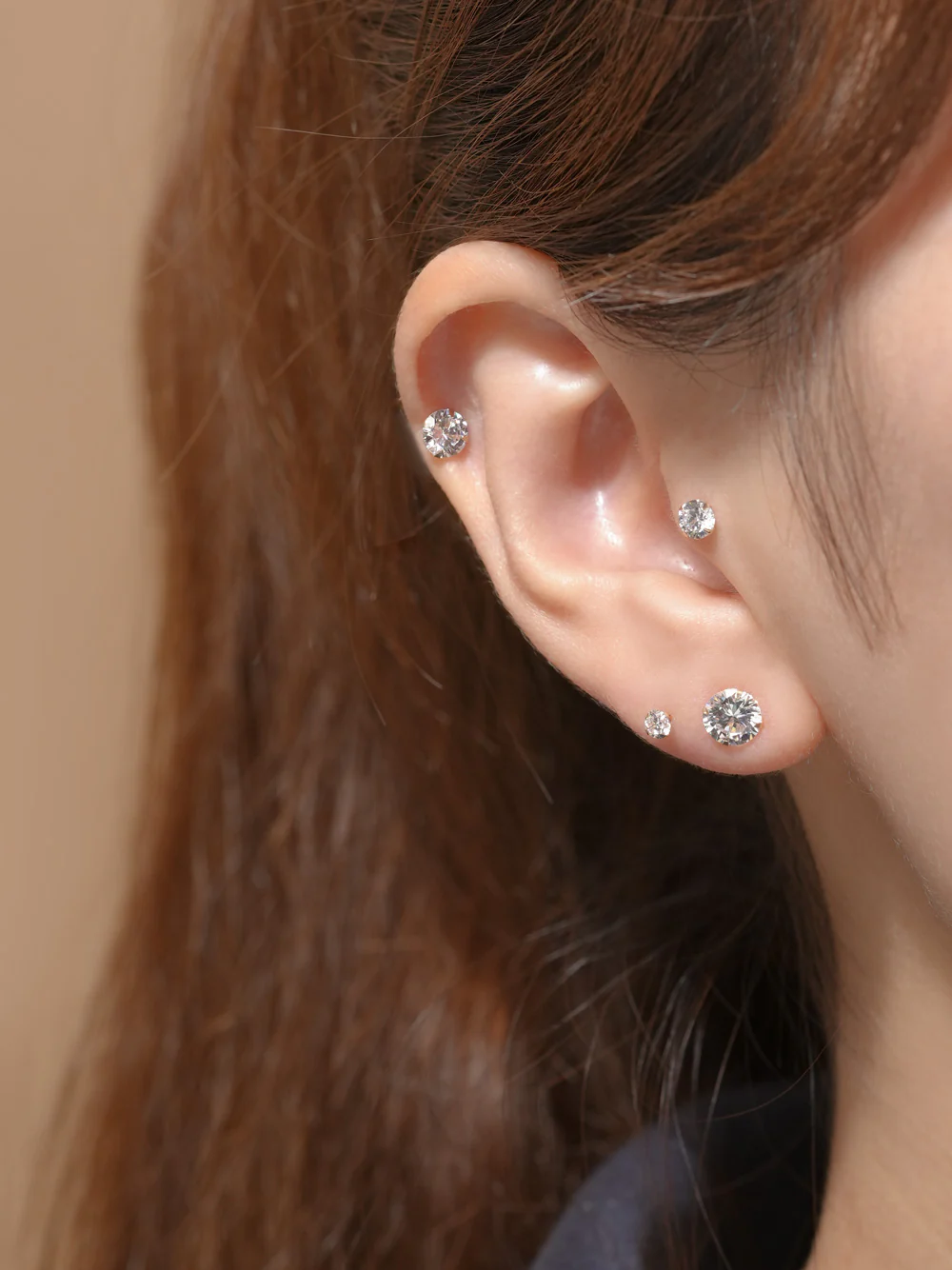 14K Gold Daily Cubic Stud Earring - Image 2