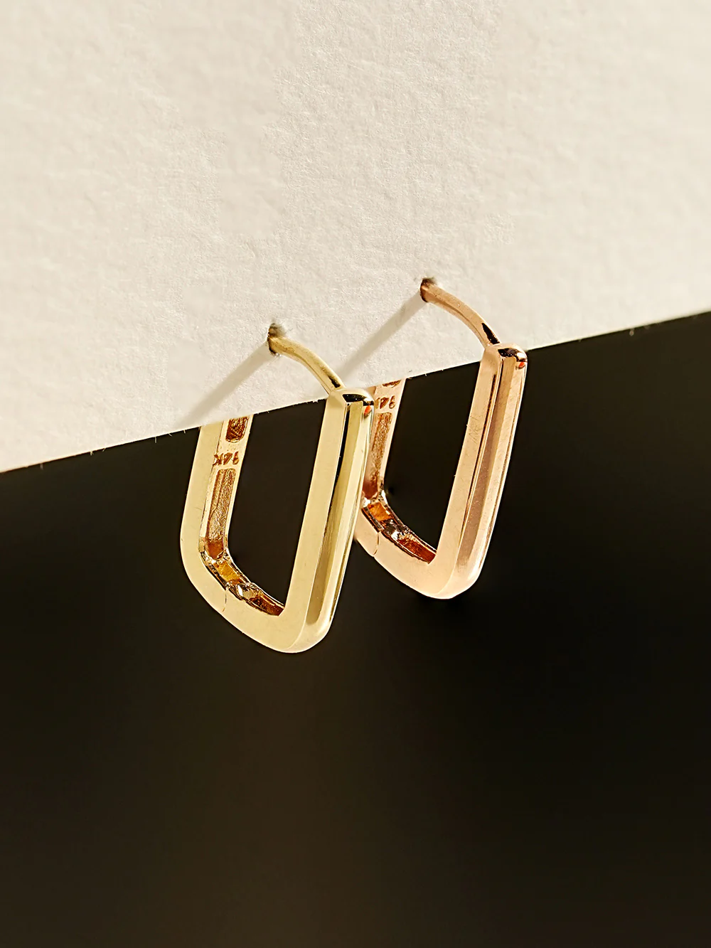 14K Gold Daily Square Hoop Earring - Image 7