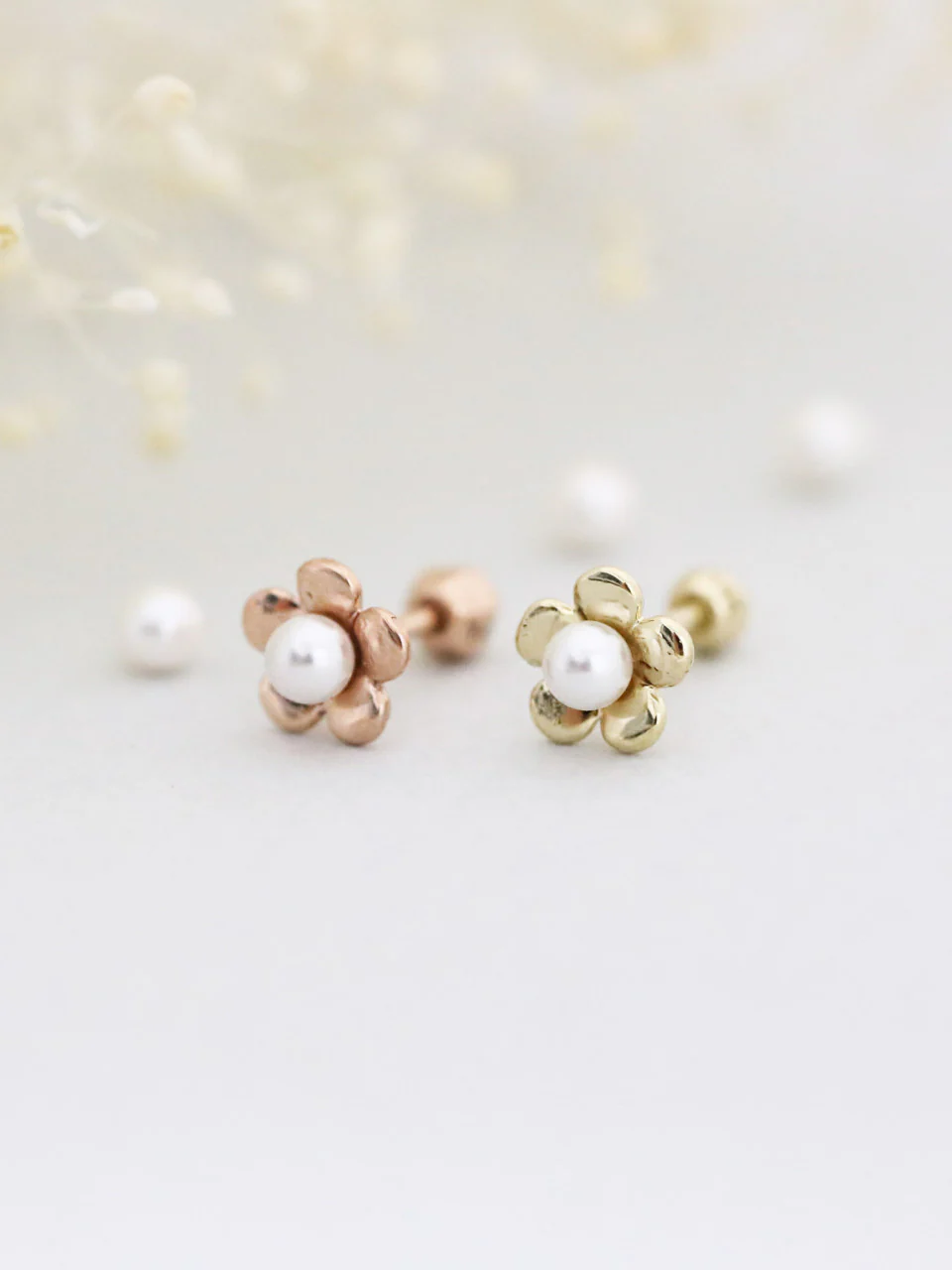 14K Gold Daisy Pearl Cartilage Earring 18G16G - Image 2