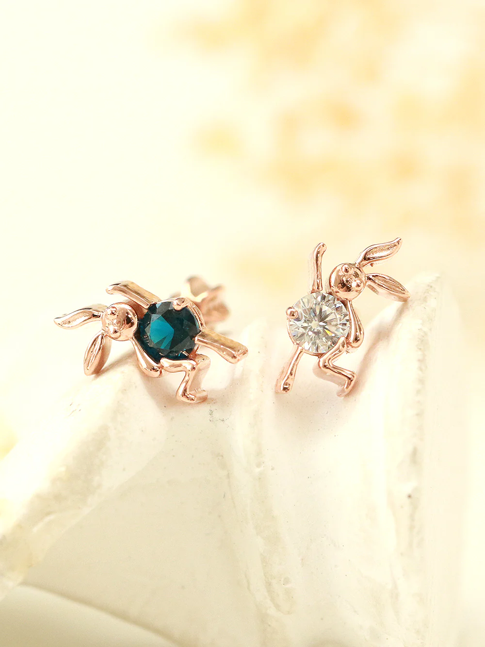 14K Gold Dancing Rabbit Cartilage Earring 18G16G - Image 2
