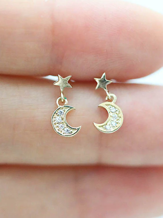 14K Gold Dangle Moon Cartilage Earring 18G16G - Image 4