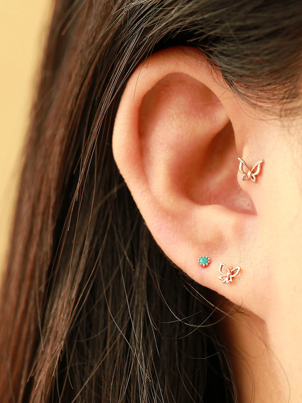 14K Gold Delicate Butterfly Cartilage Earring 20G - Image 2