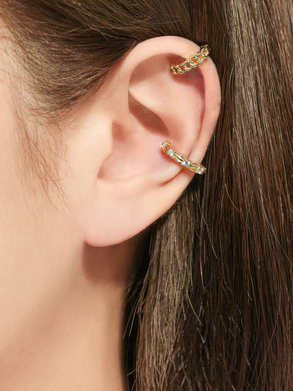 14K Gold Dot Chain Ear cuff - Image 3