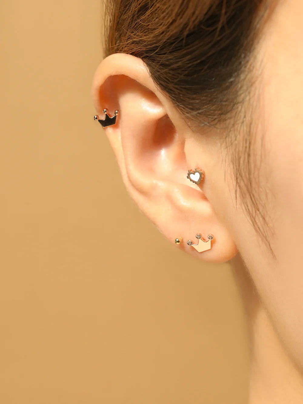 14K Gold Dot Cubic Tiara Cartilage Earring 18G16G - Image 2