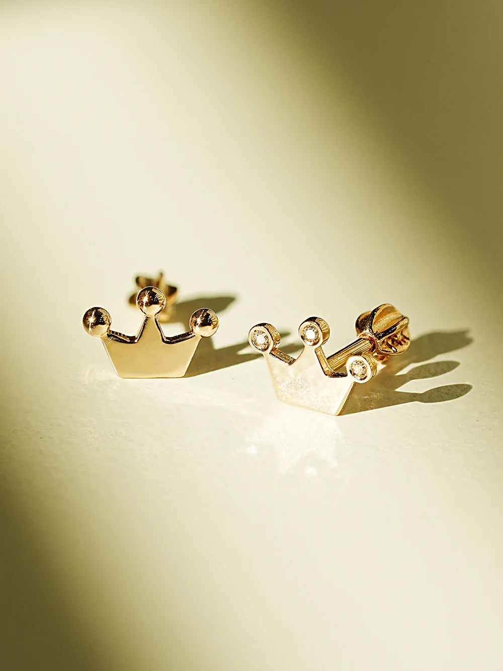 14K Gold Dot Cubic Tiara Cartilage Earring 18G16G - Image 9