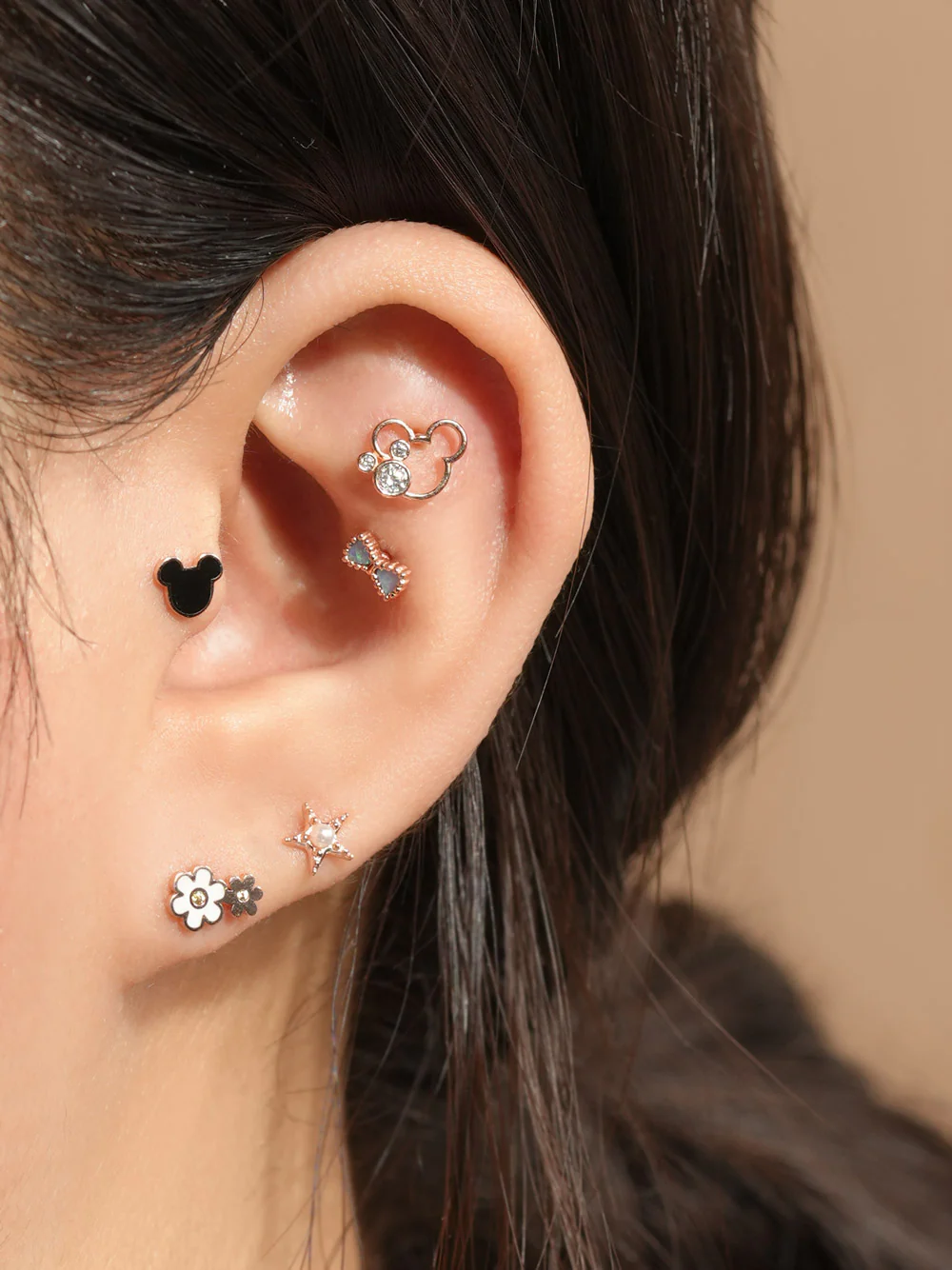 14K Gold Dotted Pearl Starfish Cartilage Earring 20G - Image 4