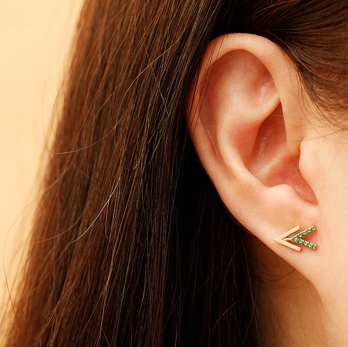 14K Gold Edge Double V Shape Cartilage Earring 18G16G - Image 8