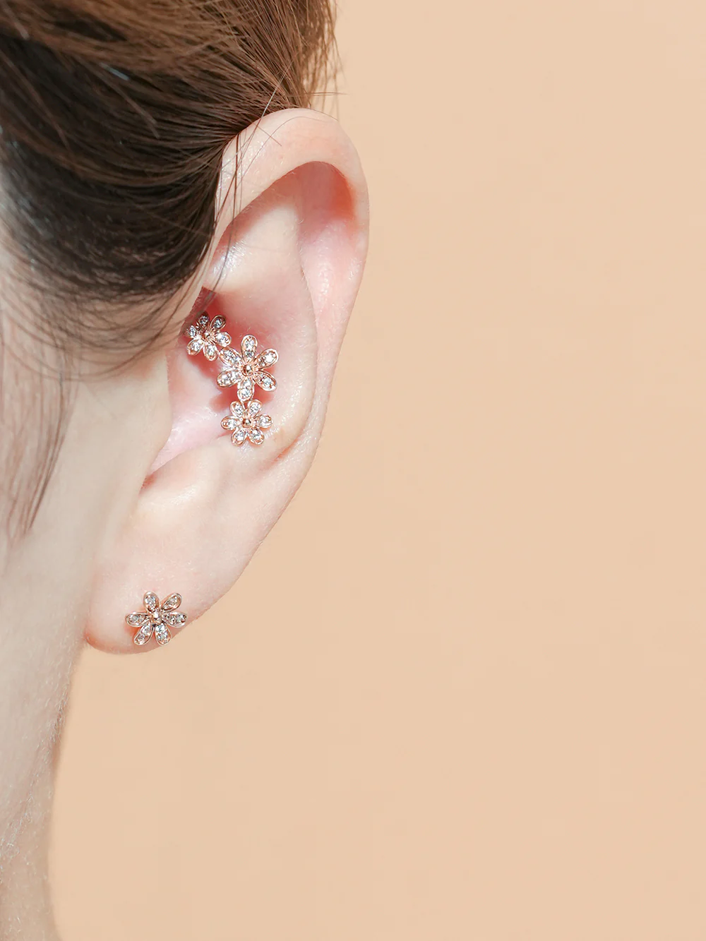 14K Gold Elysee Flower Cartilage Earring 18G16G - Image 4