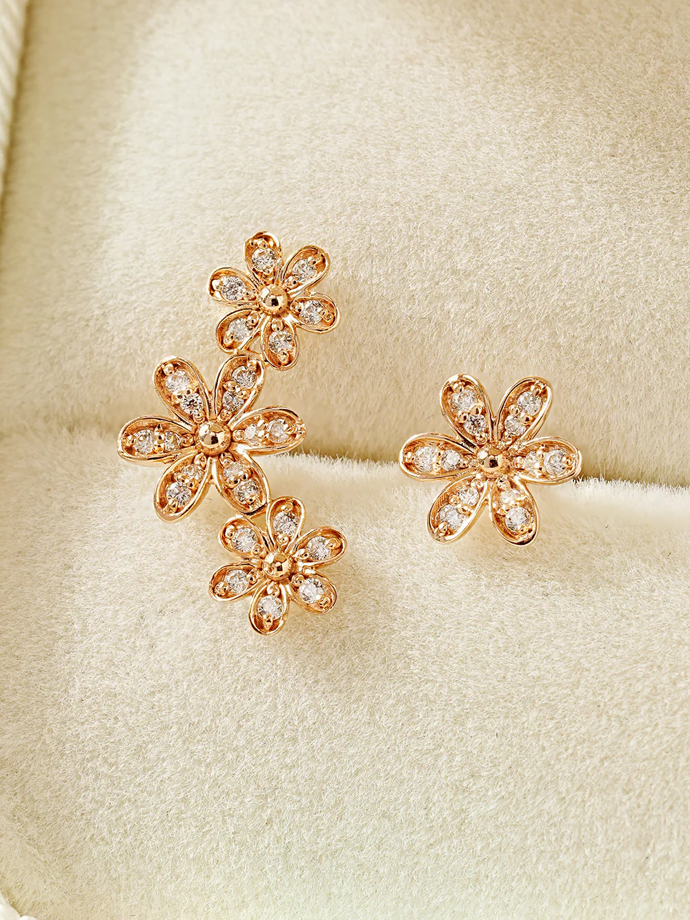 14K Gold Elysee Flower Cartilage Earring 18G16G - Image 7