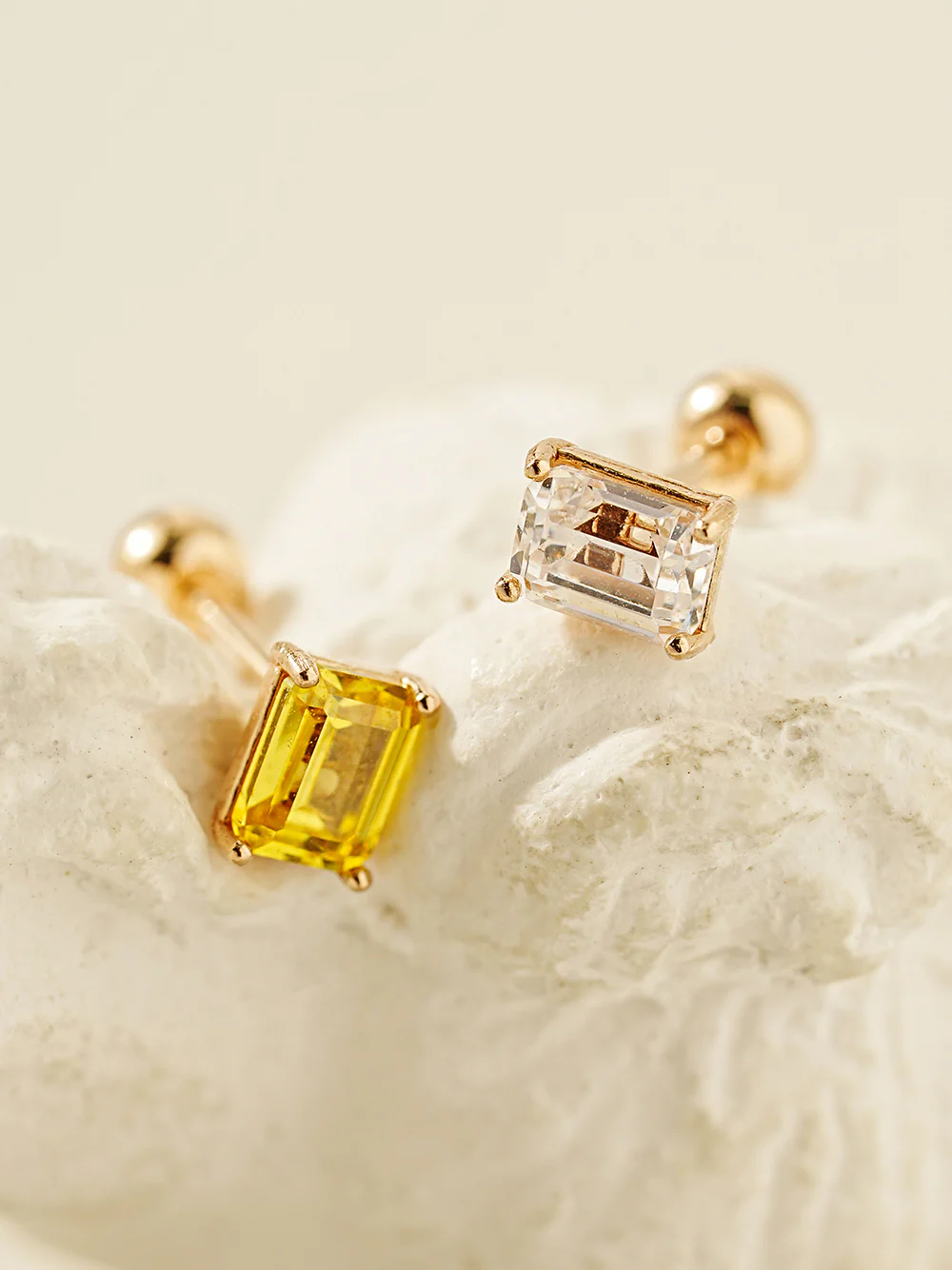 14K Gold Emerald Cut Color Cubic Earring 20G18G16G - Image 9