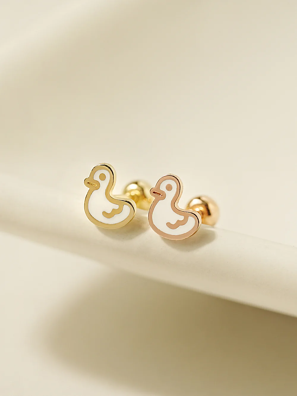 14K Gold Enamel Baby Duck Cartilage Earring 20G - Image 3