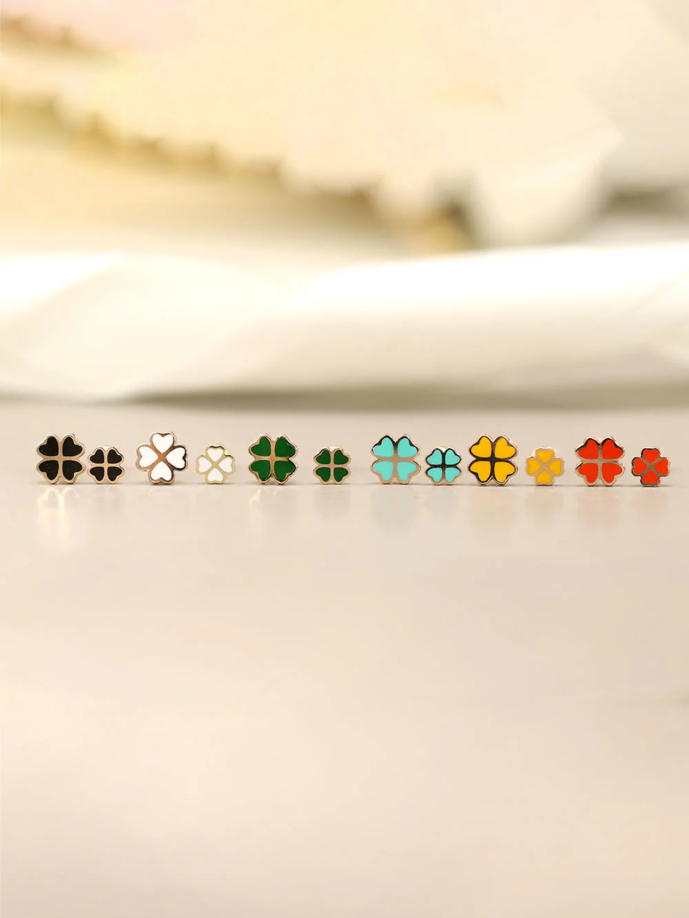 14K Gold Enamel Color Clover Cartilage Earring 20G18G16G - Image 5