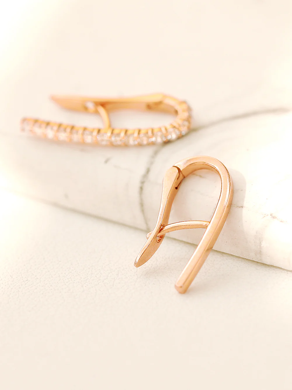 14K Gold English Lock - Image 5