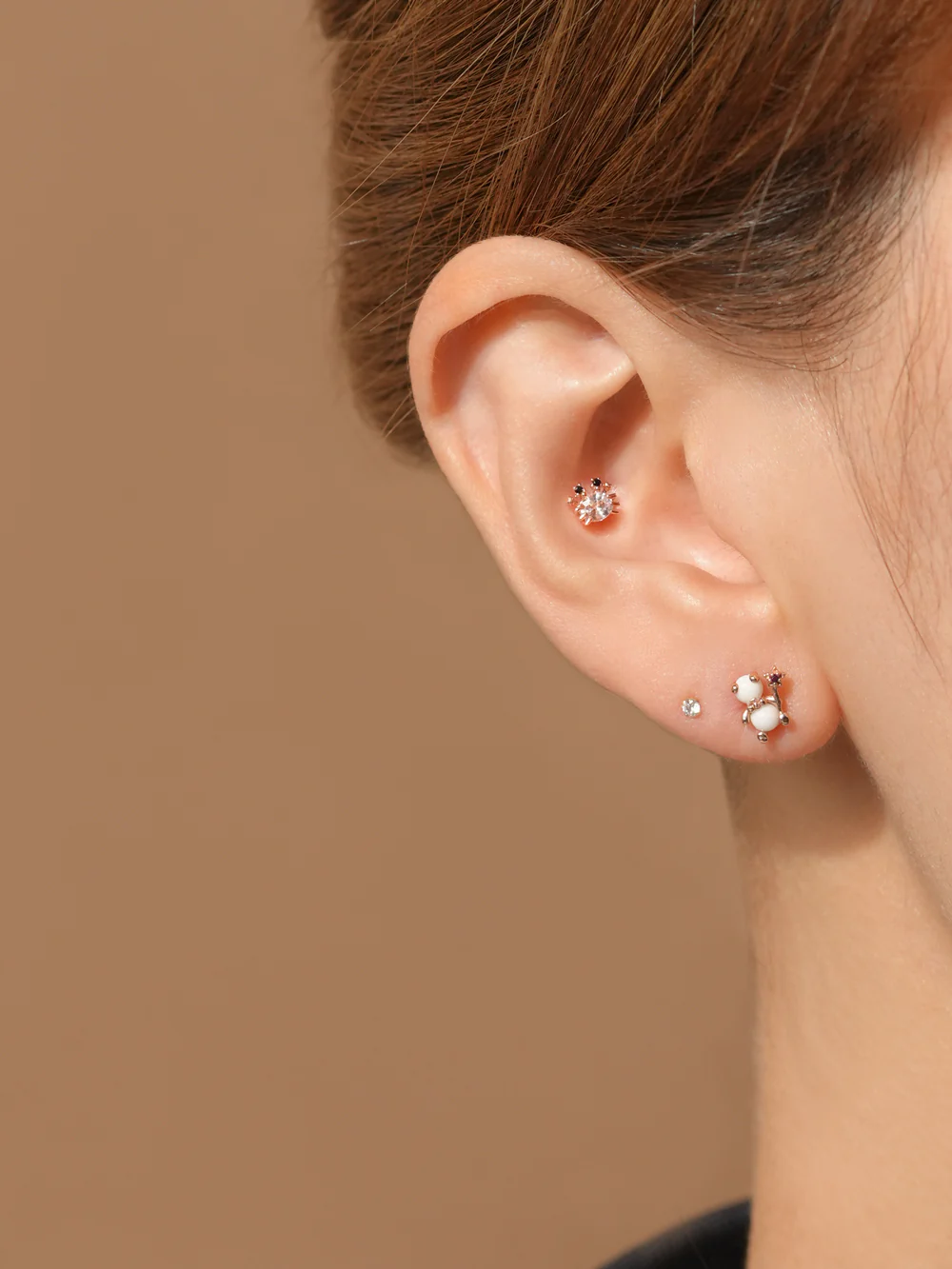14K Gold Fairy Bear Cartilage Earring 18G - Image 4