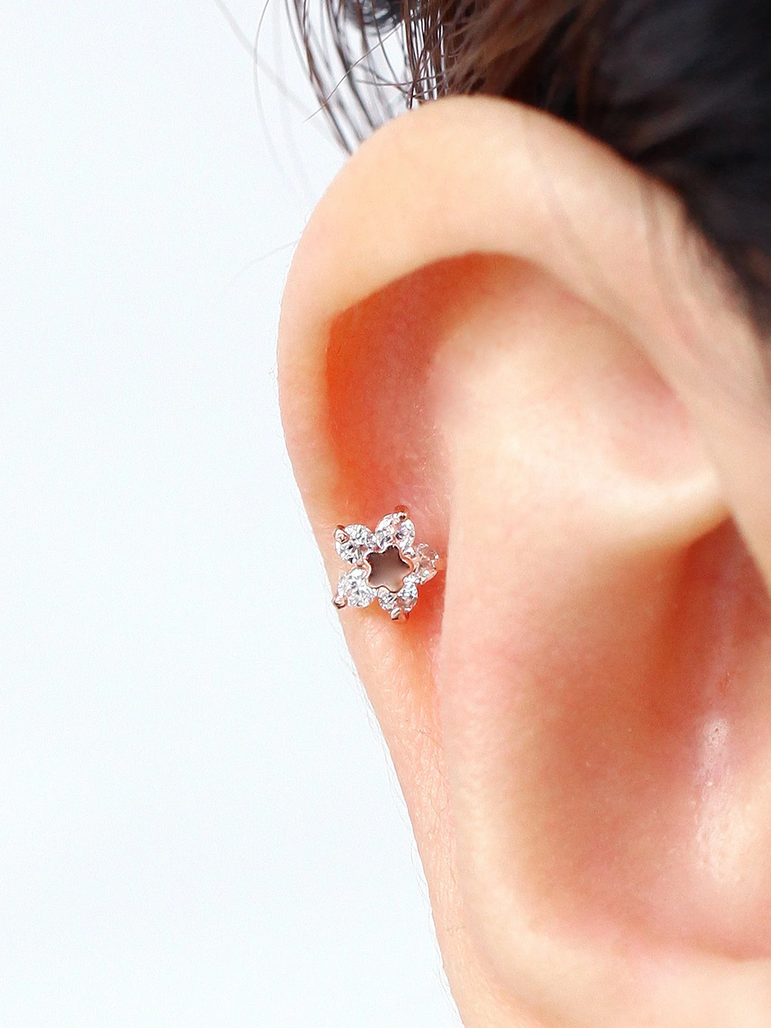 14K Gold Five Petal Cartilage Earring 20G - Image 6