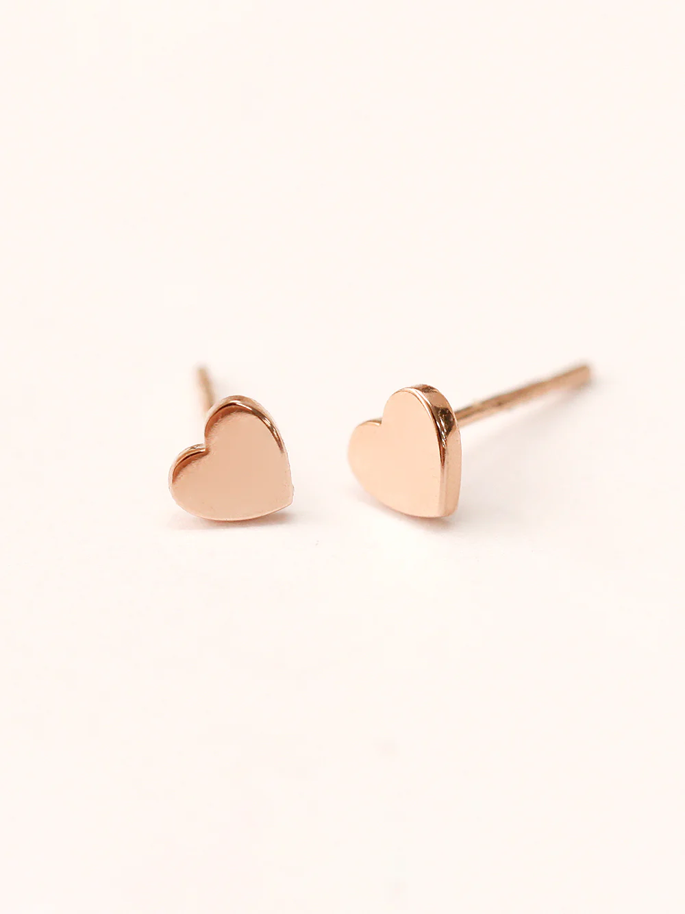 14K Gold Flat Heart Stud Earring
