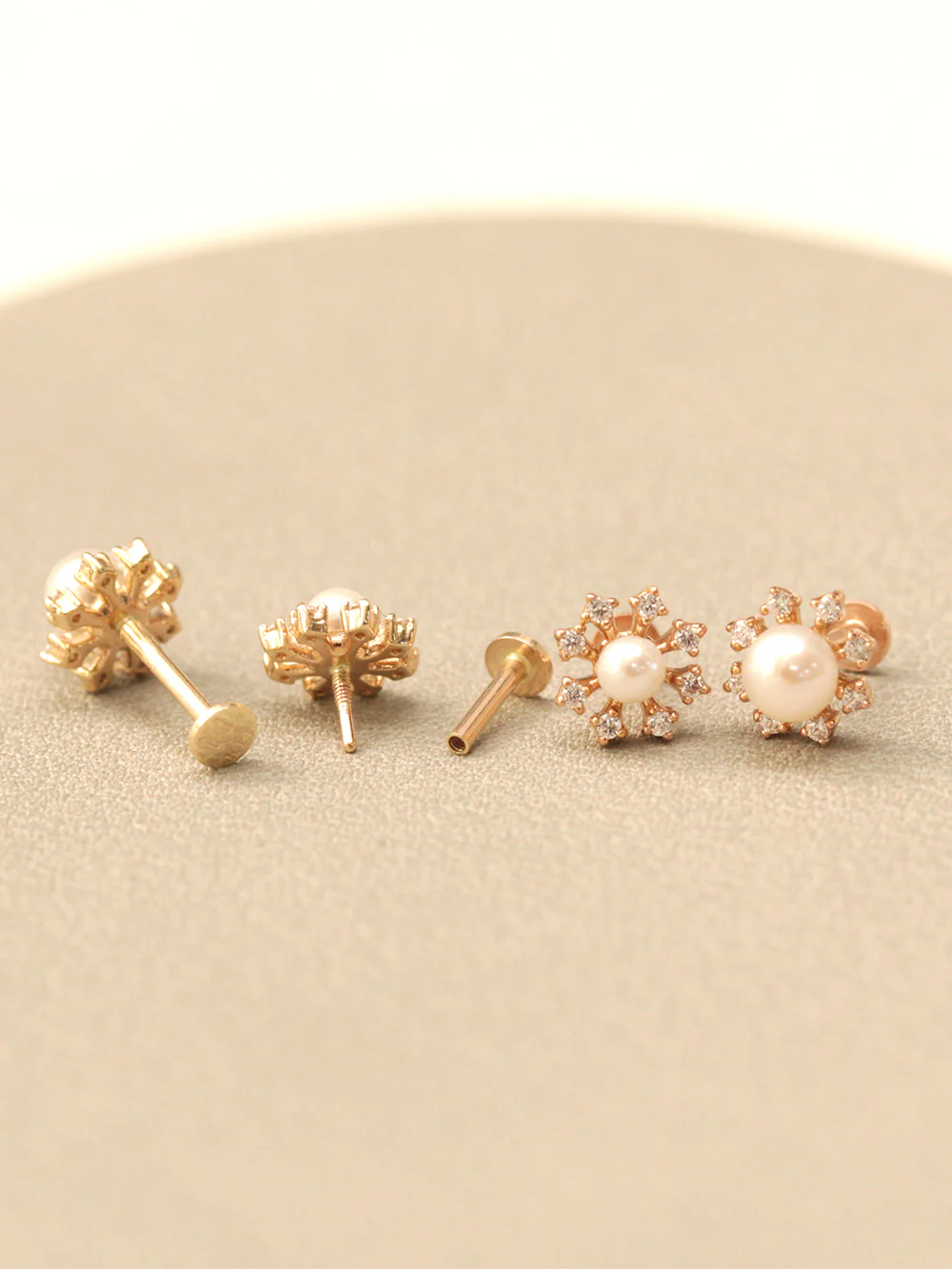 14K Gold Flower Cubic Pearl Internally Threaded Labret Piercing 18G16G - Image 5
