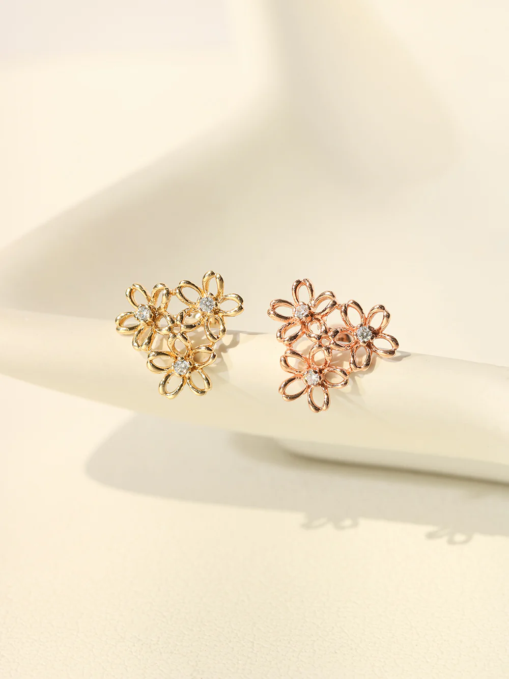 14K Gold Flower Garden Cartilage Earring 20G18G16G - Image 9