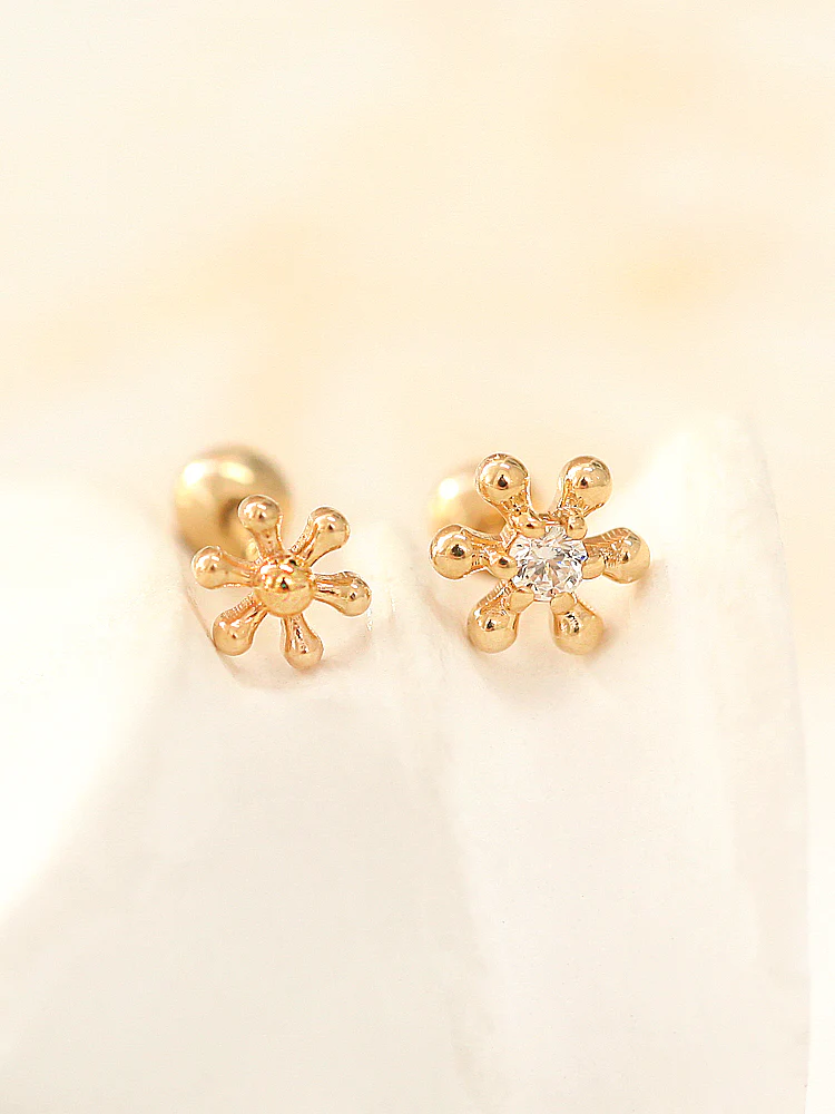 14K Gold Point Ball Flower Cartilage Earring 18G16G - Image 6