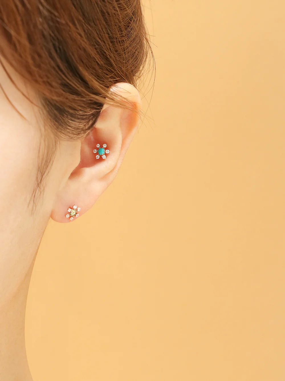 14K Gold Flower Rose-Cut Cubic Cartilage Earring 20G18G16G - Image 4