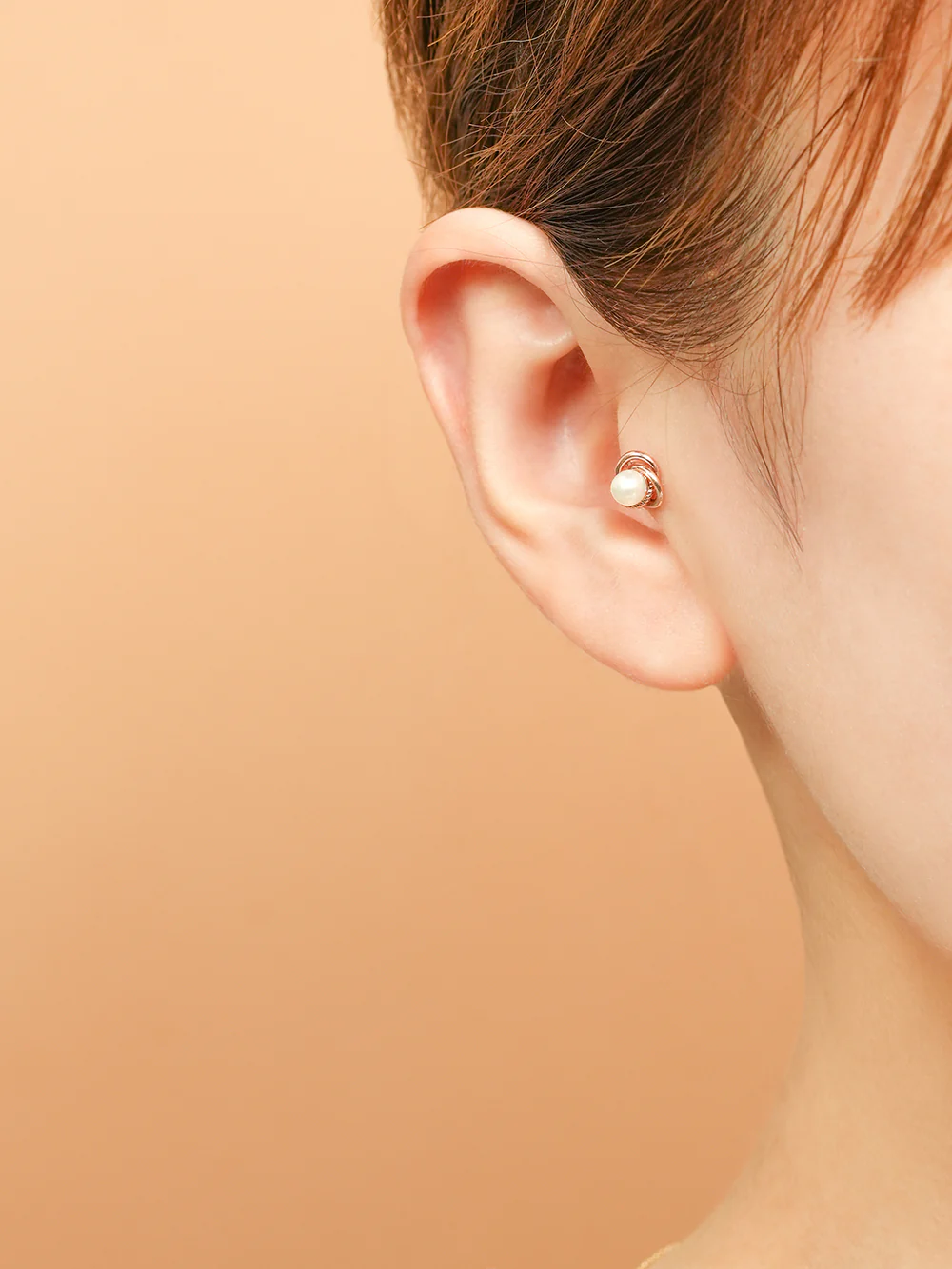 14K Gold Freesia Pearl Cartilage Earring 18G16G - Image 8