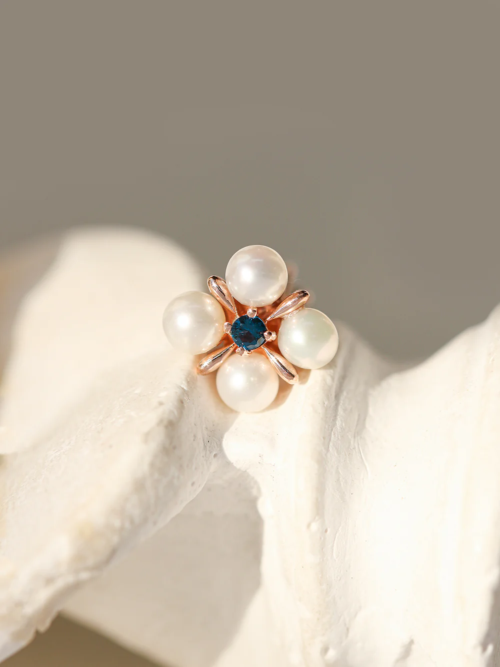 14K Gold Fresh Water Pearl Square CZ Cartilage Earring 18G16G - Image 9