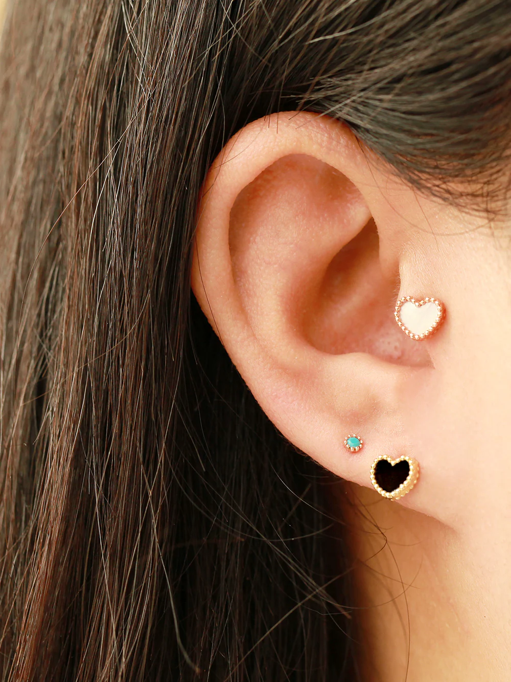 14K Gold Natural Stone Heart Cartilage Earring 20G - Image 2