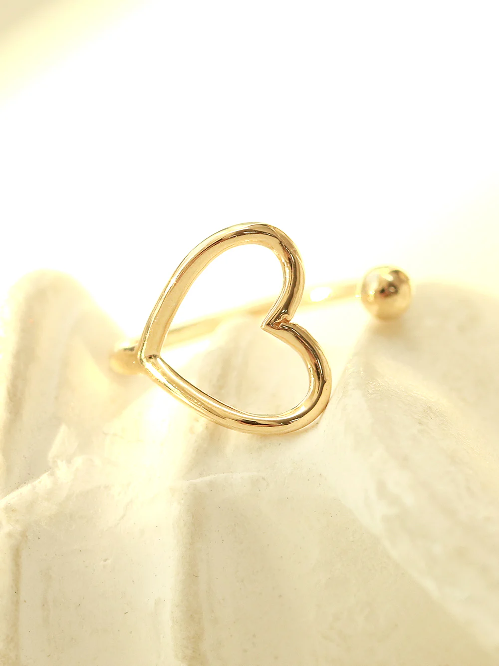14K Gold Heart Point Ear Cuff - Image 2