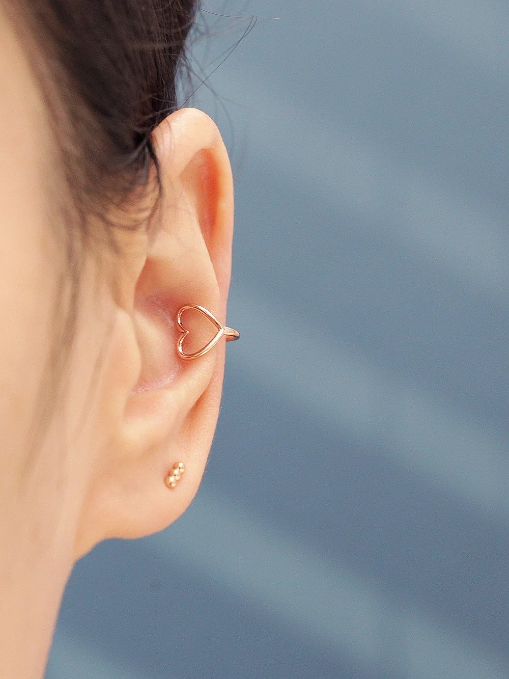 14K Gold Heart Point Ear Cuff - Image 6