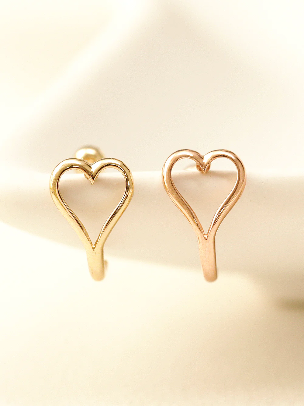 14K Gold Heart Point Half Hoop Cartilage Earring 20G18G16G