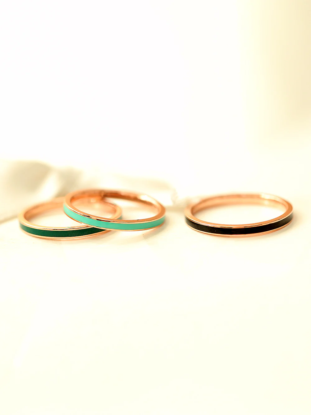 14K Gold Hollow Color Enamel Ring - Image 4