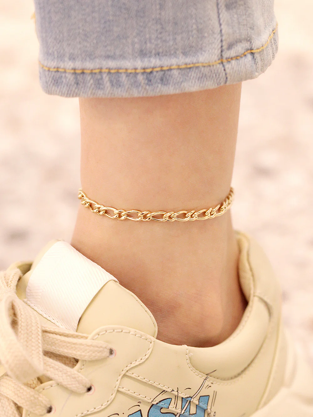 14K Gold Hollow Knot Chain Anklet - Image 6