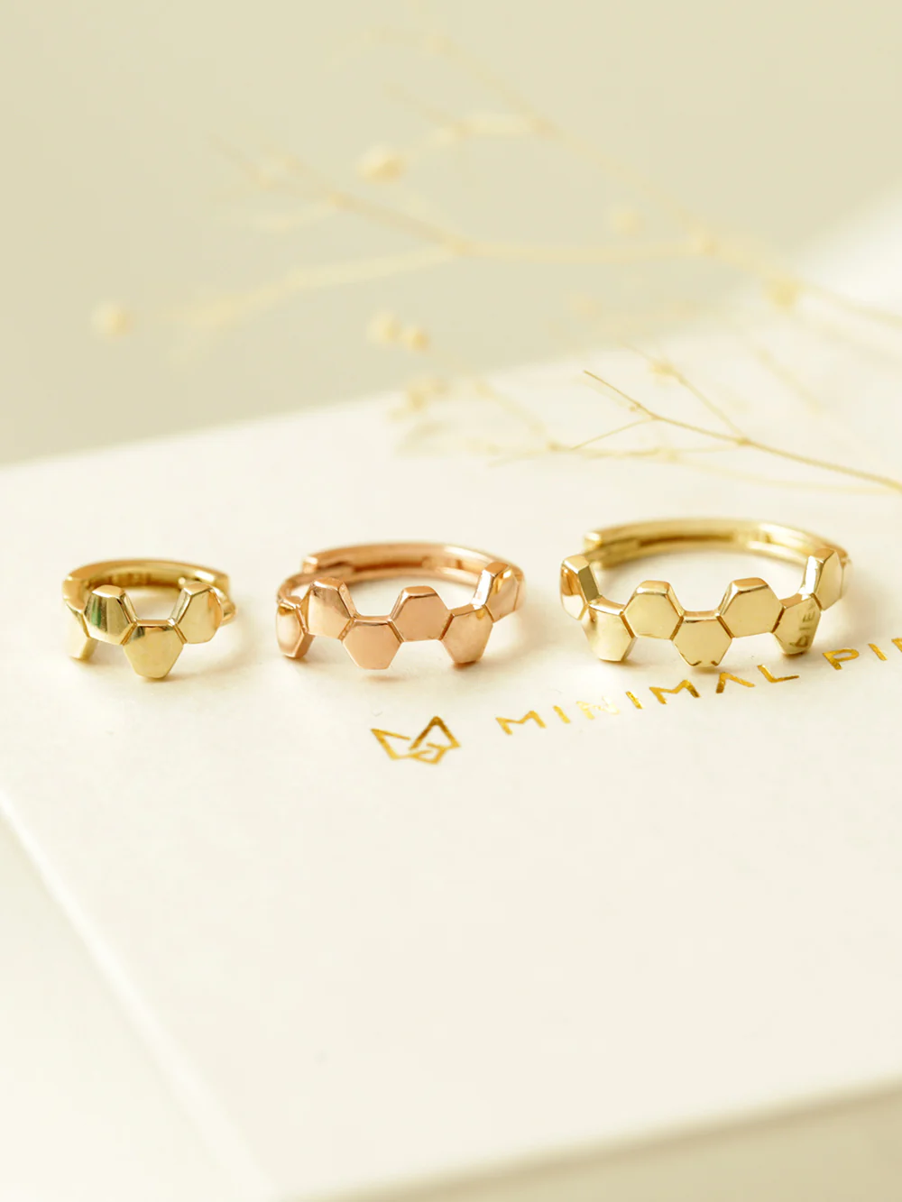 14K Gold Honeycomb Hoop Earring - Image 7