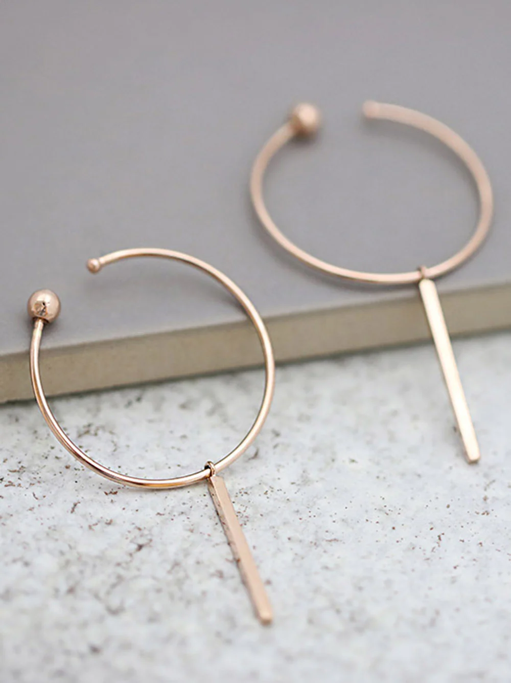 14K Gold Hoop Earring 18g - Image 2