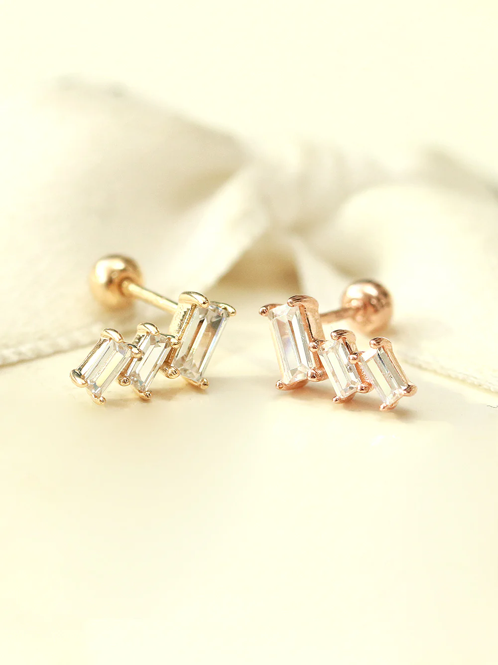 14K Gold Ice Cubic Cartilage Earring 20G18G - Image 10