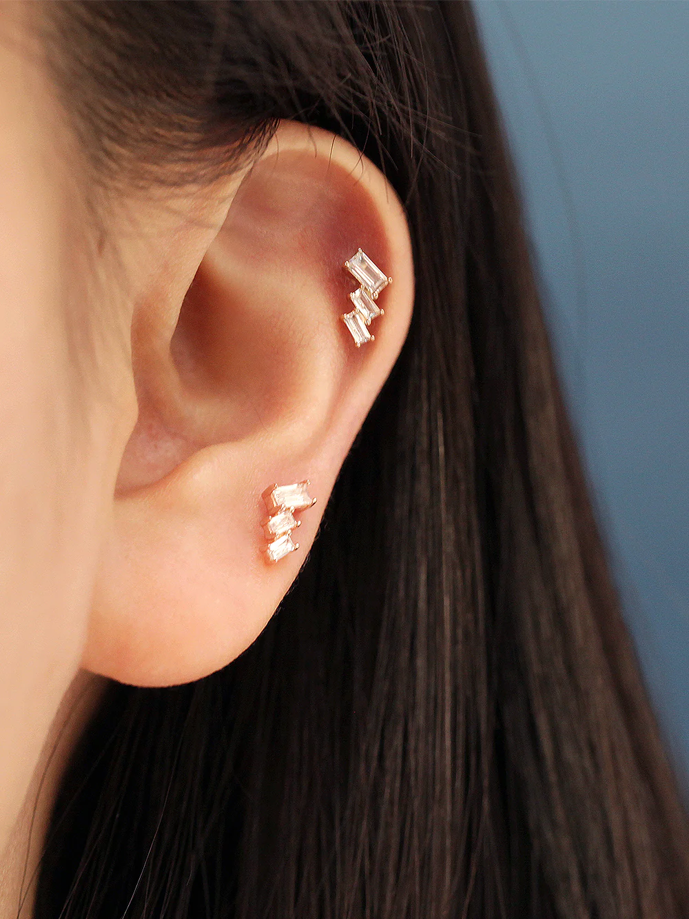 14K Gold Ice Cubic Cartilage Earring 20G18G - Image 3