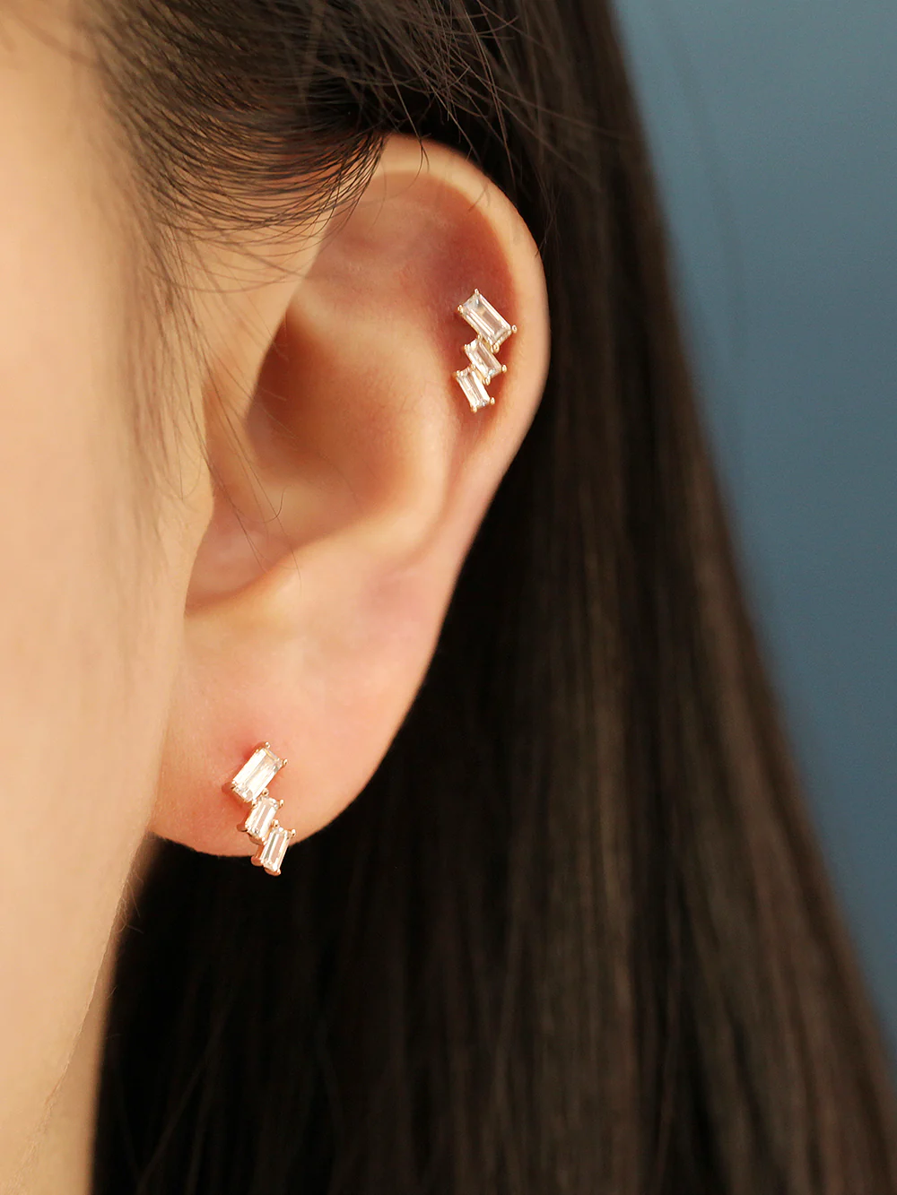 14K Gold Ice Cubic Cartilage Earring 20G18G - Image 4