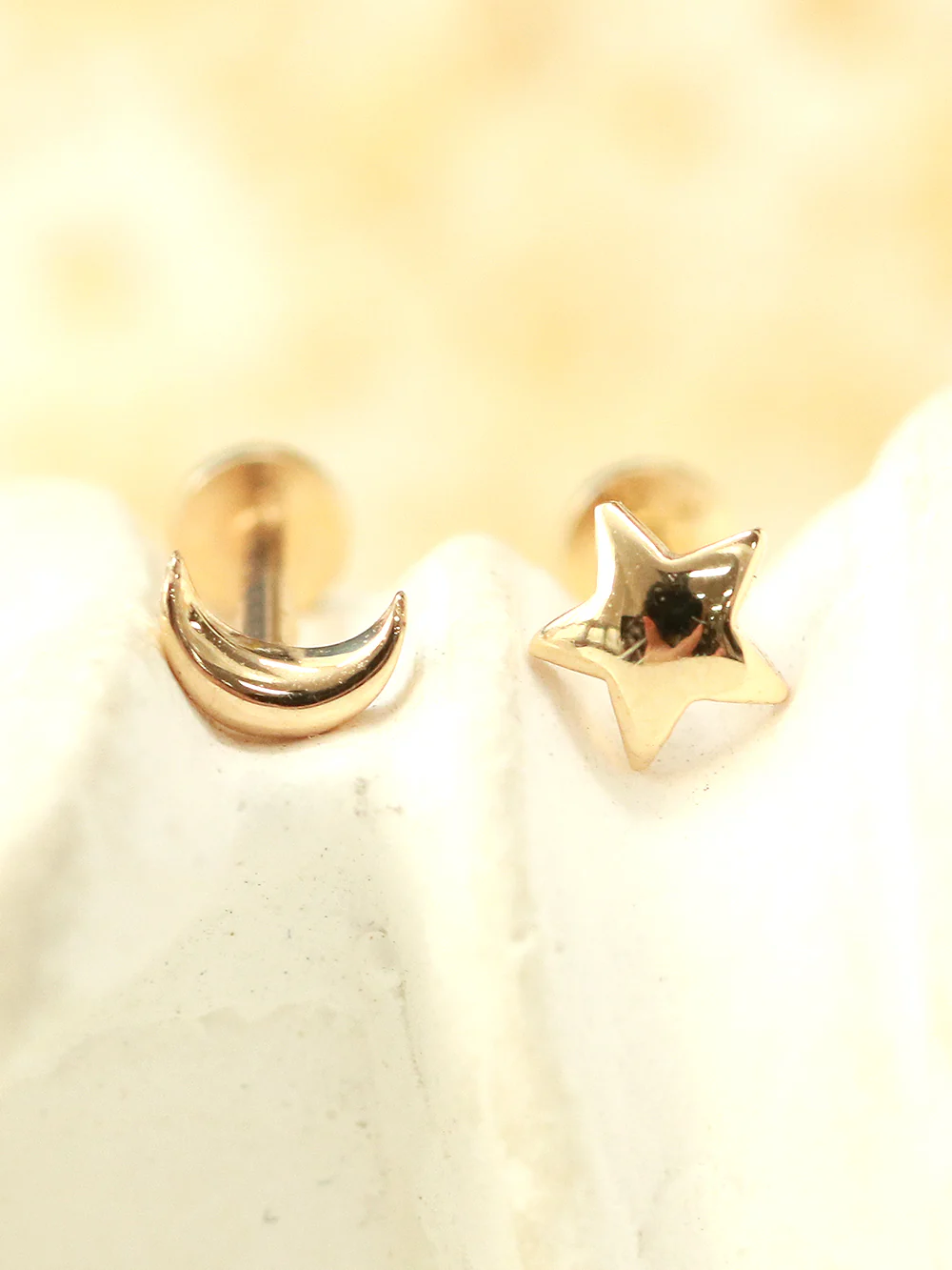 14K Gold Internal Mini Volume Moon Star Heart Labret 18G16G - Image 5
