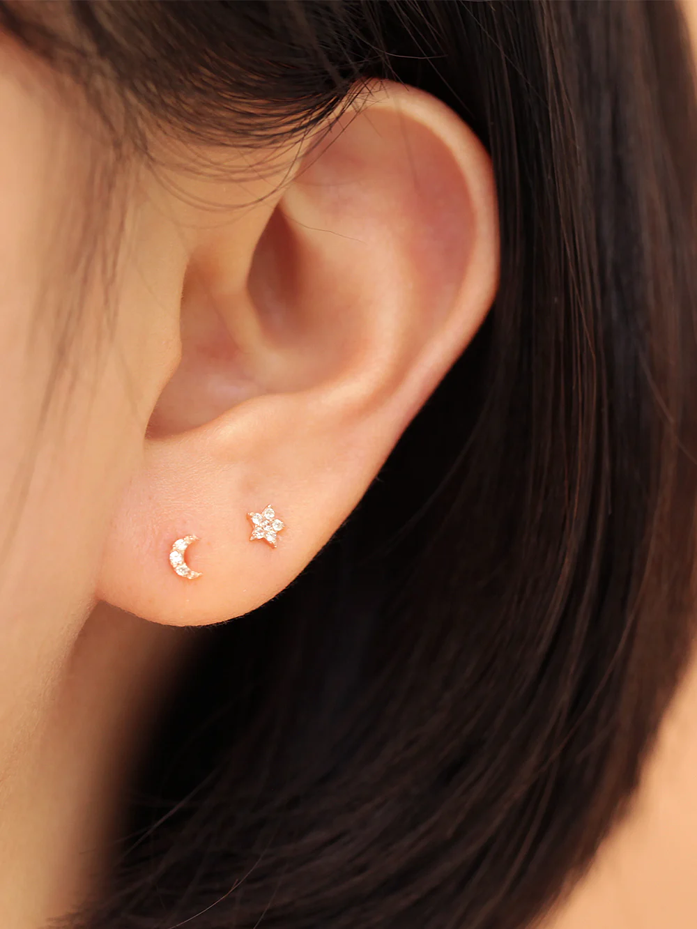 14K Gold Internal Minimi Moon & Star Labret Piercing 18G16G - Image 2