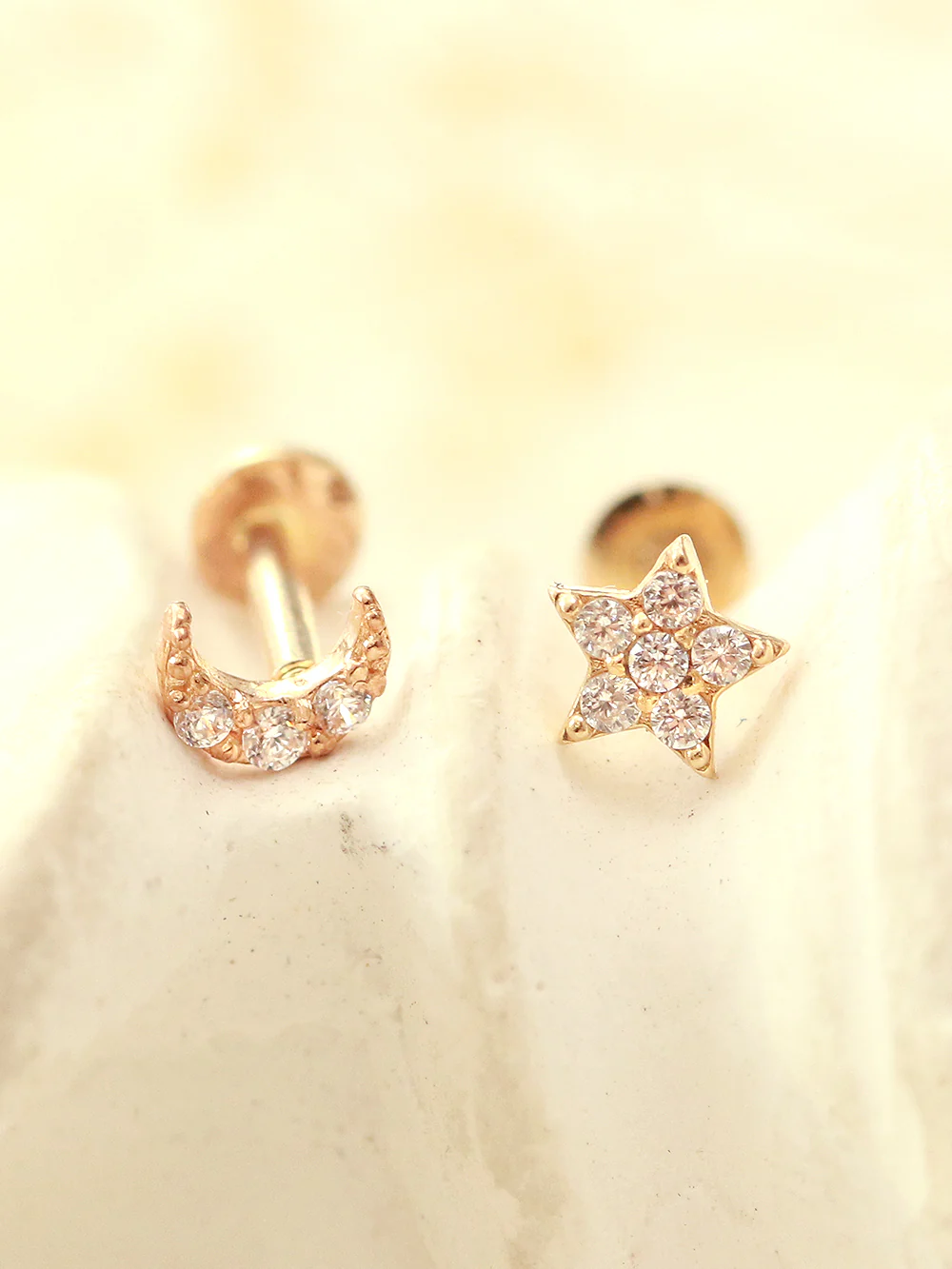 14K Gold Internal Minimi Moon & Star Labret Piercing 18G16G - Image 8