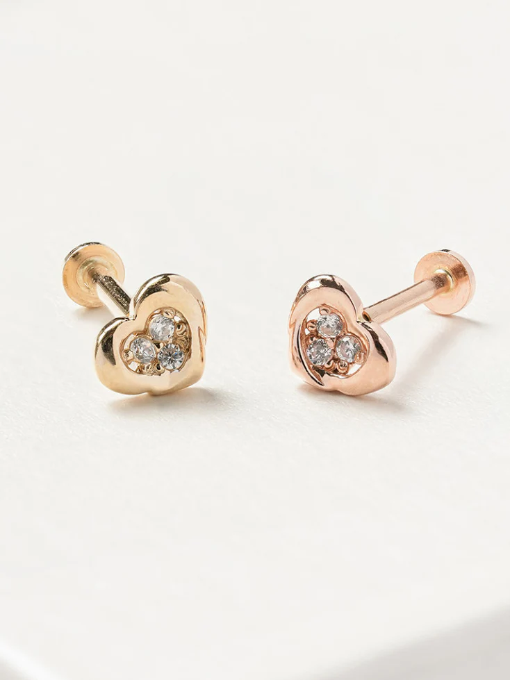 14K Gold Internally Threaded Daily Cubic Heart Labret Piercing 18G16G