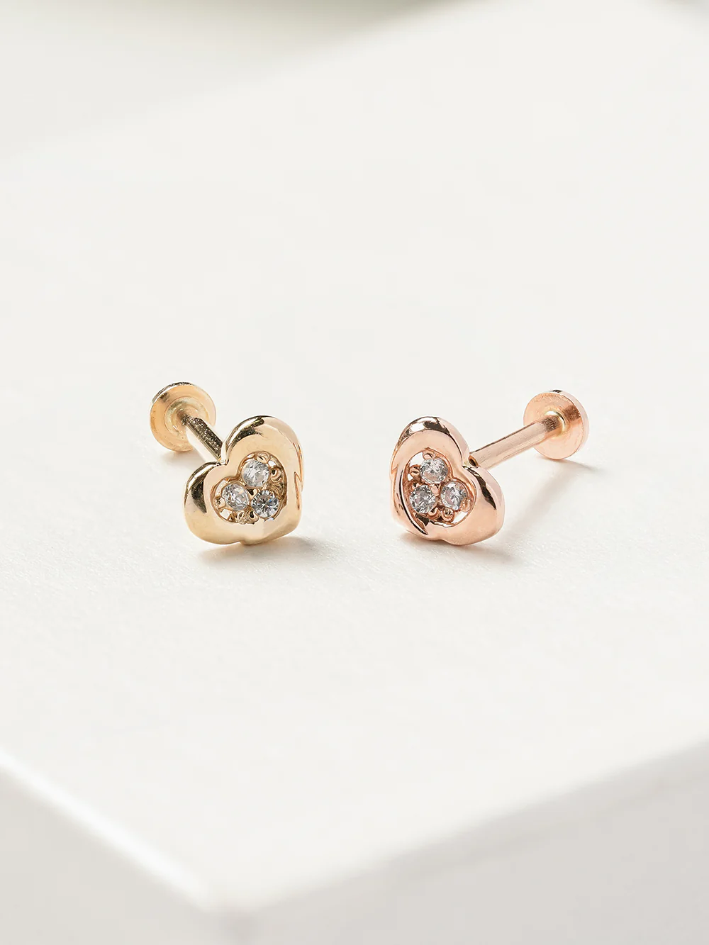 14K Gold Internally Threaded Daily Cubic Heart Labret Piercing 18G16G - Image 5