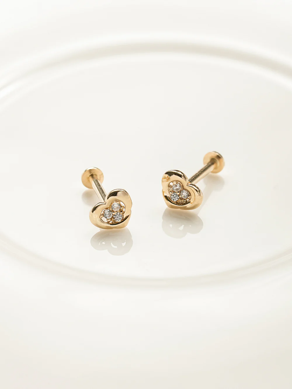 14K Gold Internally Threaded Daily Cubic Heart Labret Piercing 18G16G - Image 9