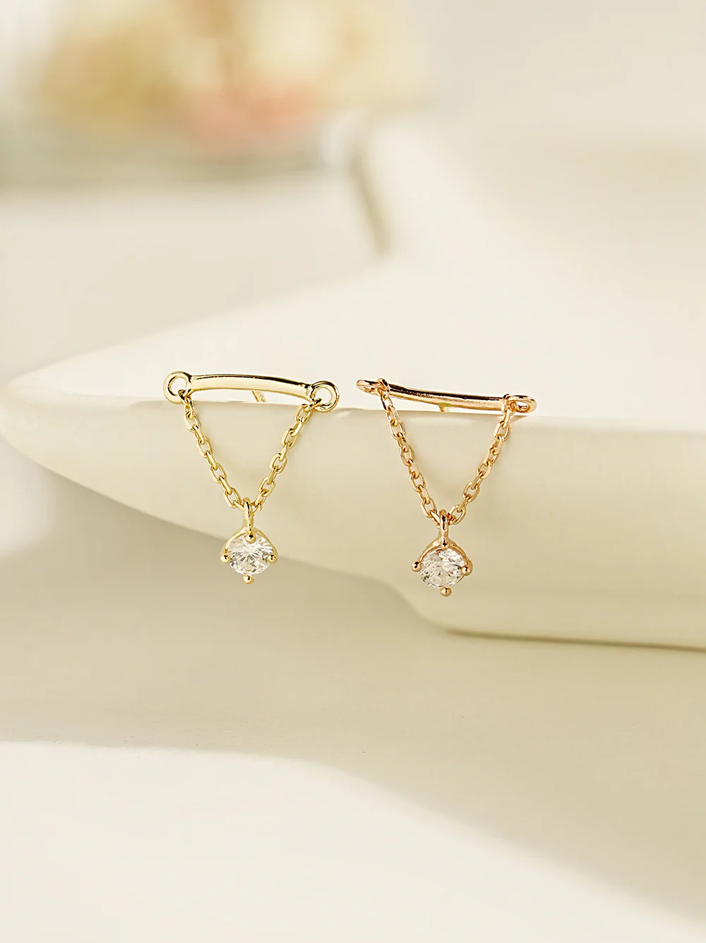 14K Gold Internally Threaded Moissanite Dia Hidden Helix Drop Cubic Labret Piercing 18G16G - Image 5