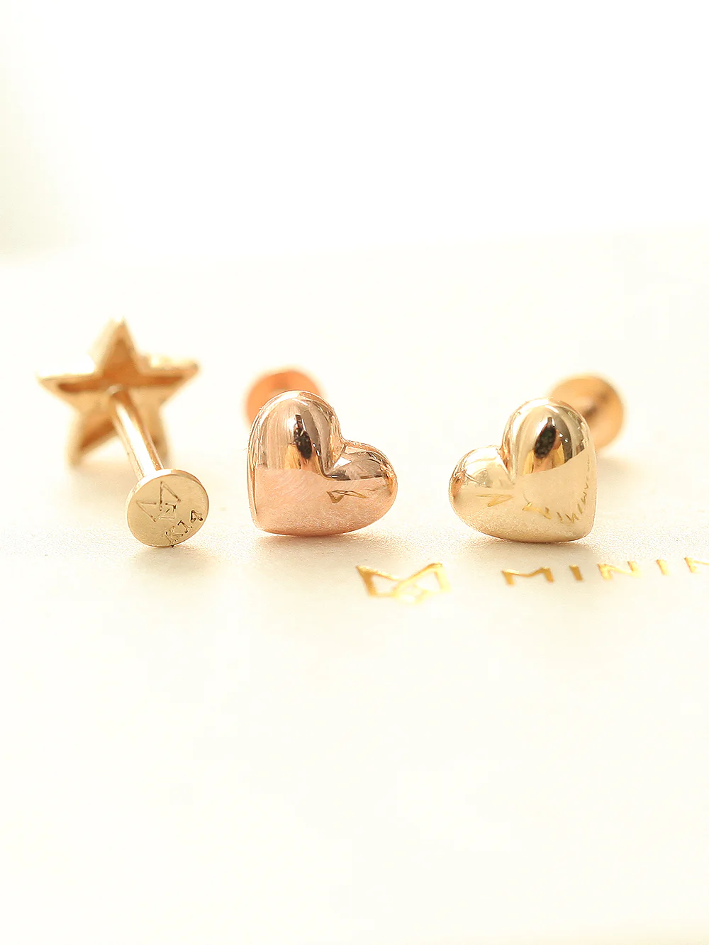14K Gold Internally Threaded Volume Heart Labret Piercing 18G16G - Image 3