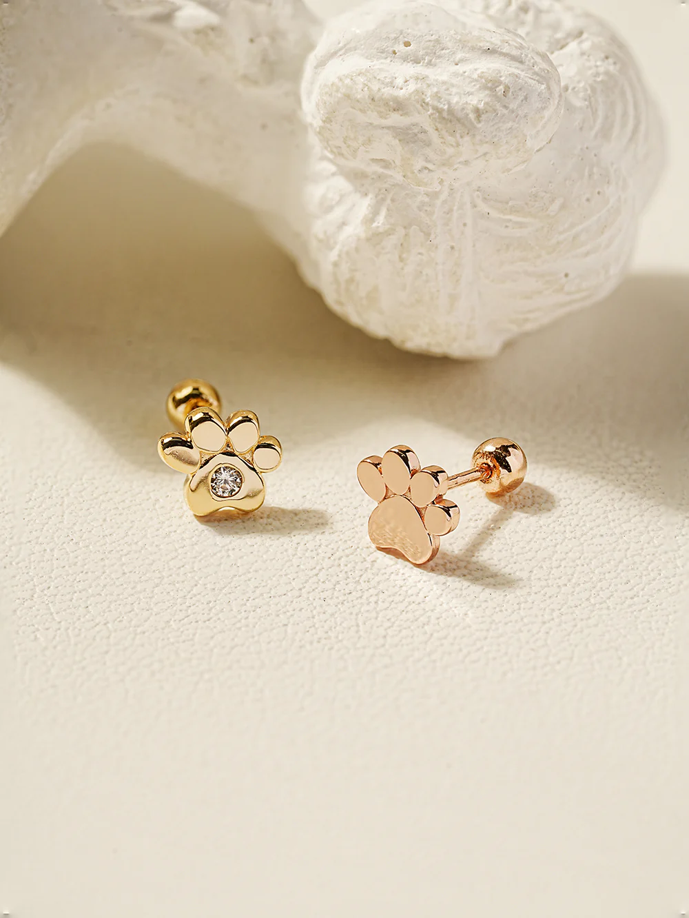 14K Gold Jelly Paw Cartilage Earring 20G18G16G - Image 11
