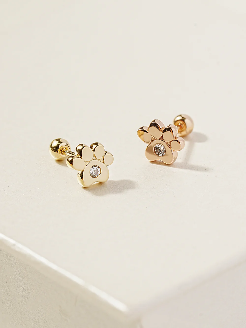 14K Gold Jelly Paw Cartilage Earring 20G18G16G - Image 3